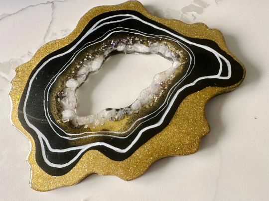 Agate Slice Tray, Geode Tray with Crystal Quartz